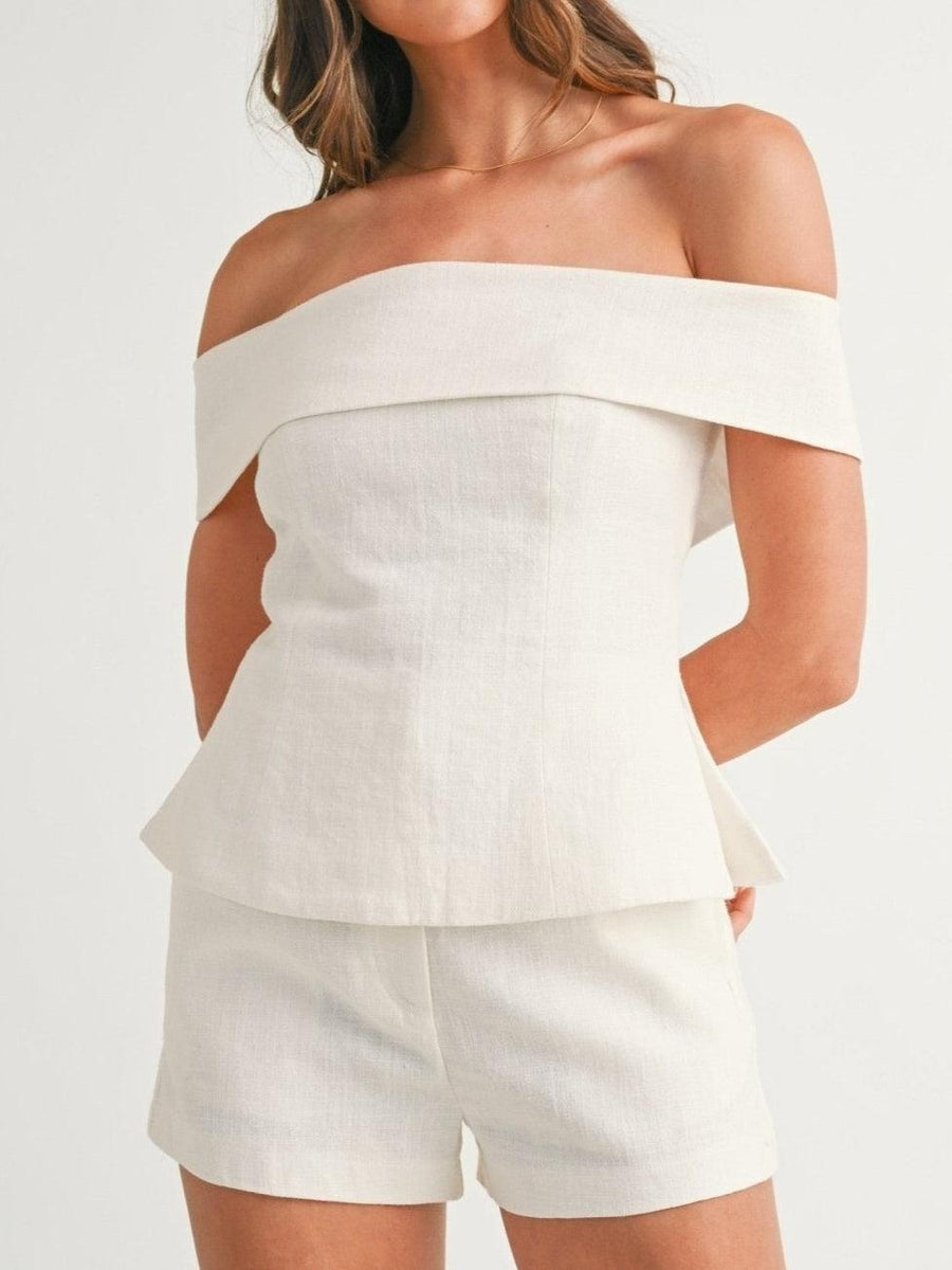 Kelley™ Elegant Two-piece Suit in White