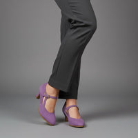 Kelly T-Strap Kitten Pump in Lavender