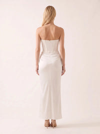 Kylie Ivory 4