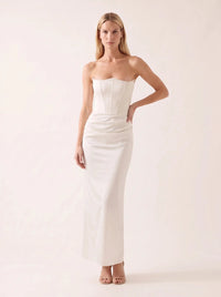 Kylie Ivory 5