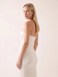 Kylie Ivory 6