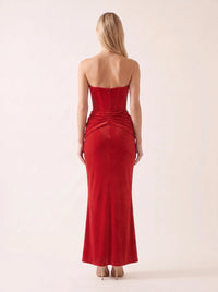Kylie Red 4