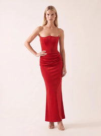 Kylie Red 5