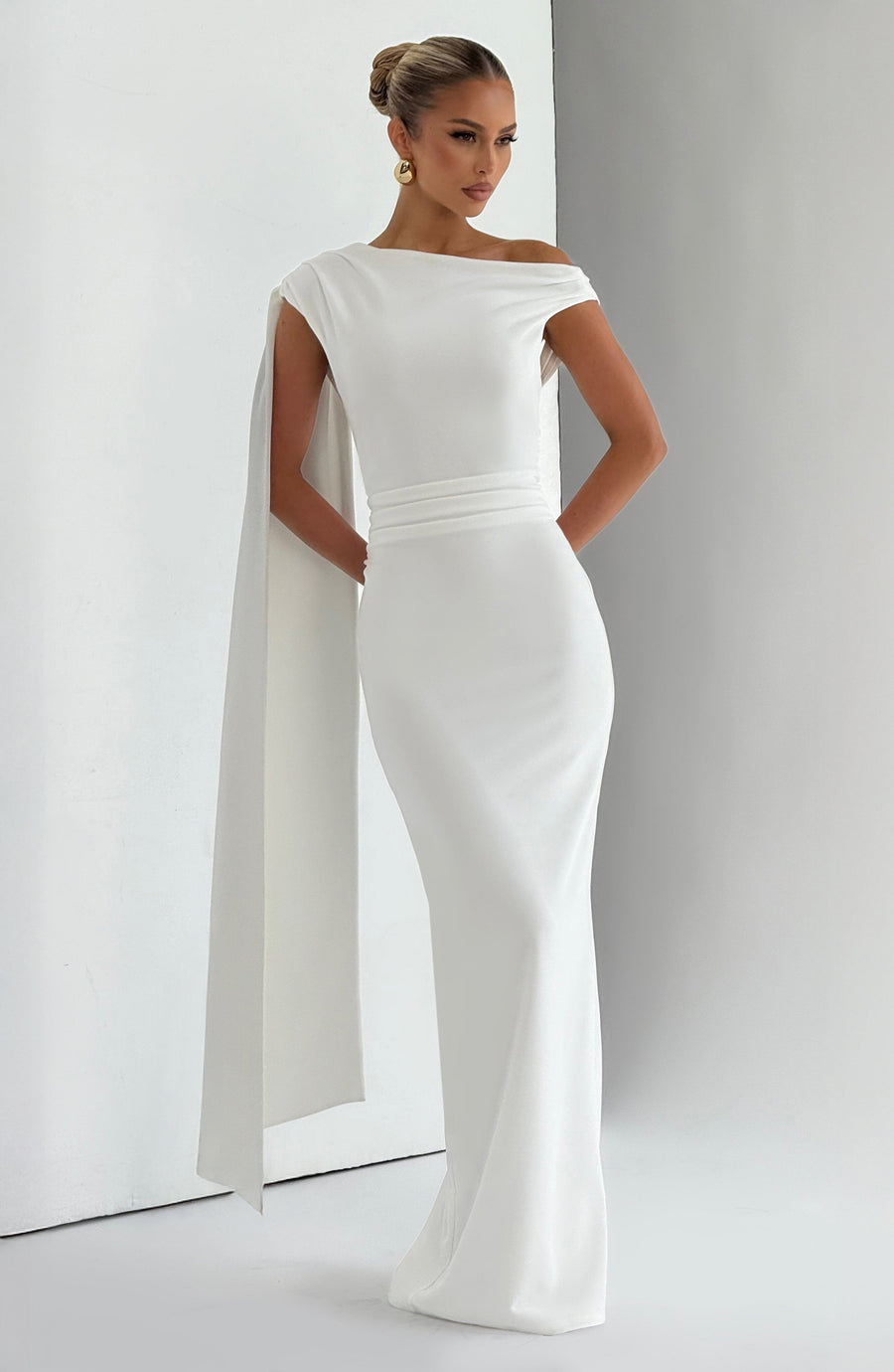 Robin Maxi Dress – Ivory