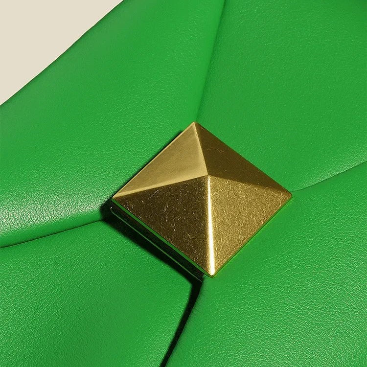L’Avenue Handbag in Emerald
