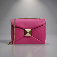 L’Avenue Handbag in Rose Pink