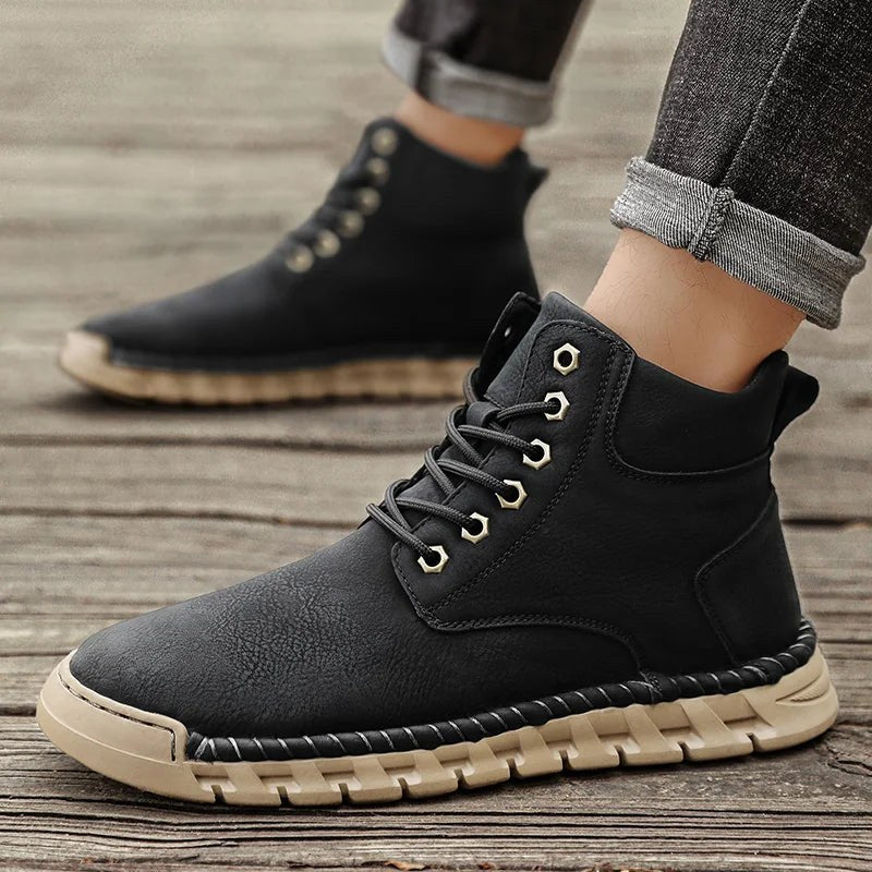Langston Lightweight Performance Boot in Charcoal