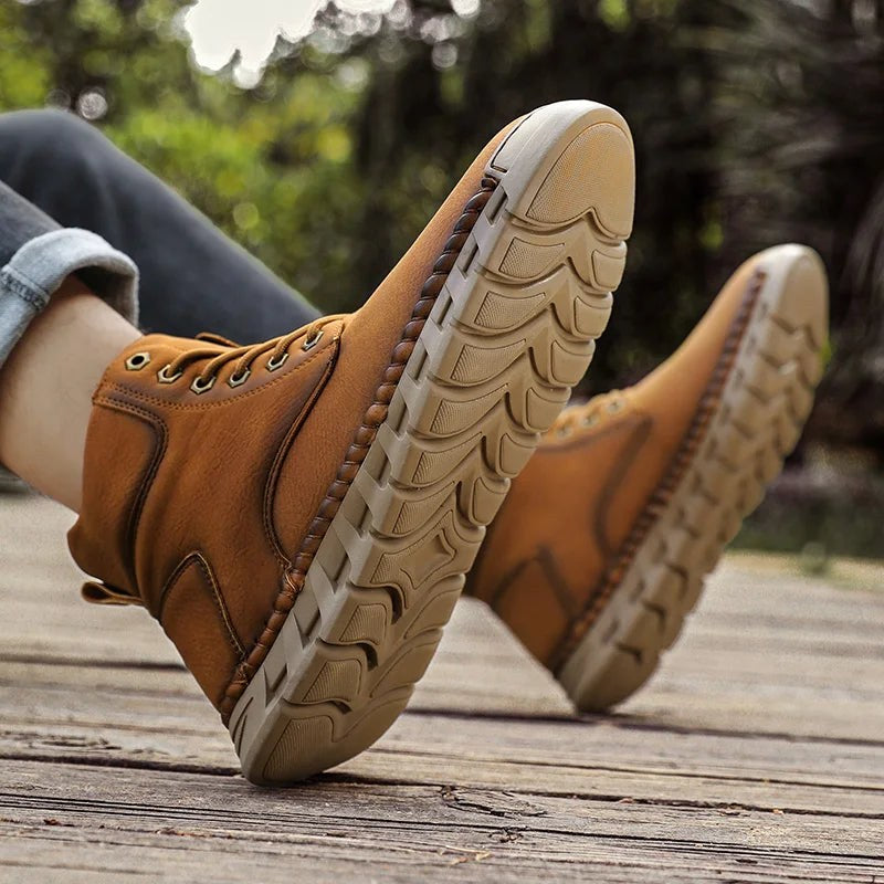 Langston Lightweight Performance Boot in Sienna Brown