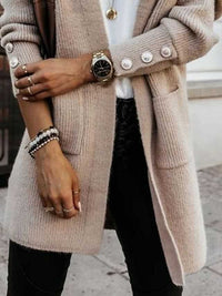 Lara Elegant Knit Cardigan with Pockets in Bildfarbe