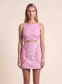 Lara Pink 2