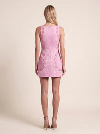 Lara Pink 4