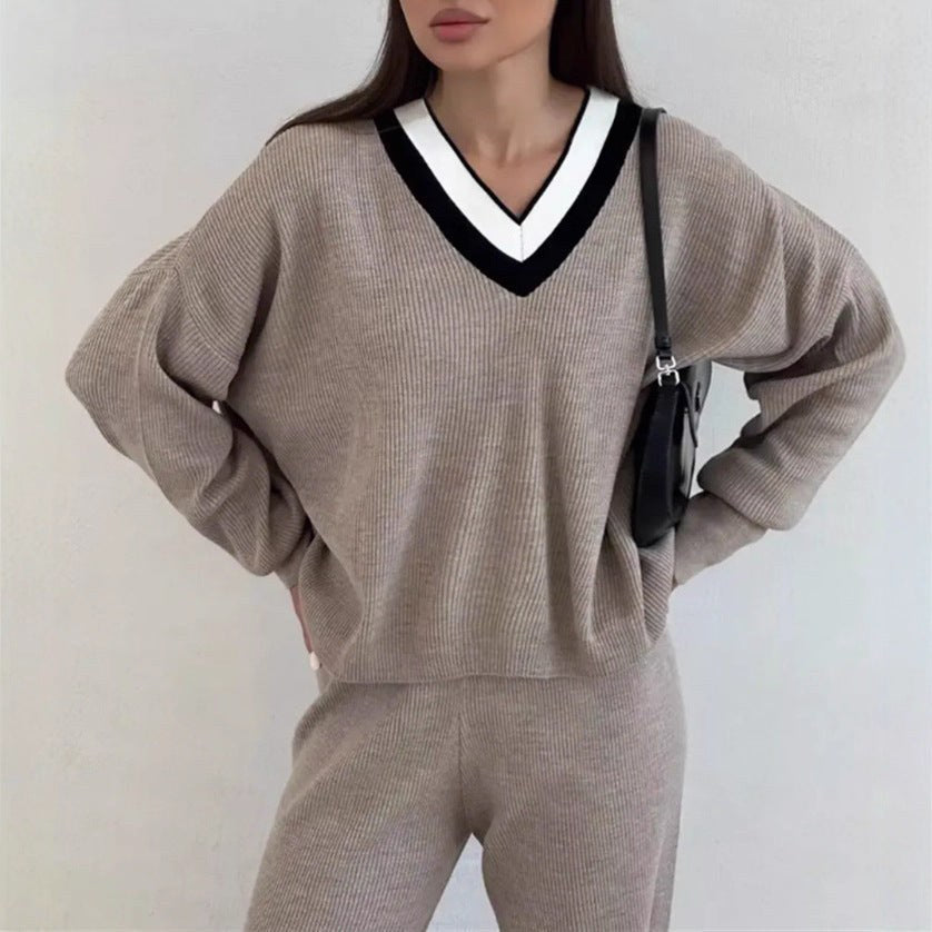 Laurel Sweater with V-Neck and Striped