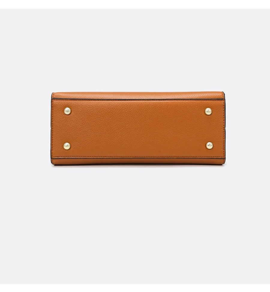 Le Classique Handbag in Sienna  Brown