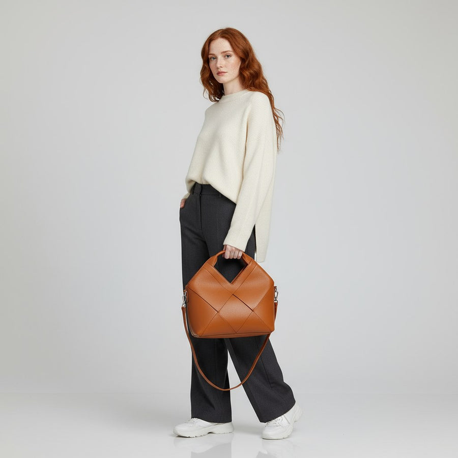 Le Contour Handbag in Charcoal