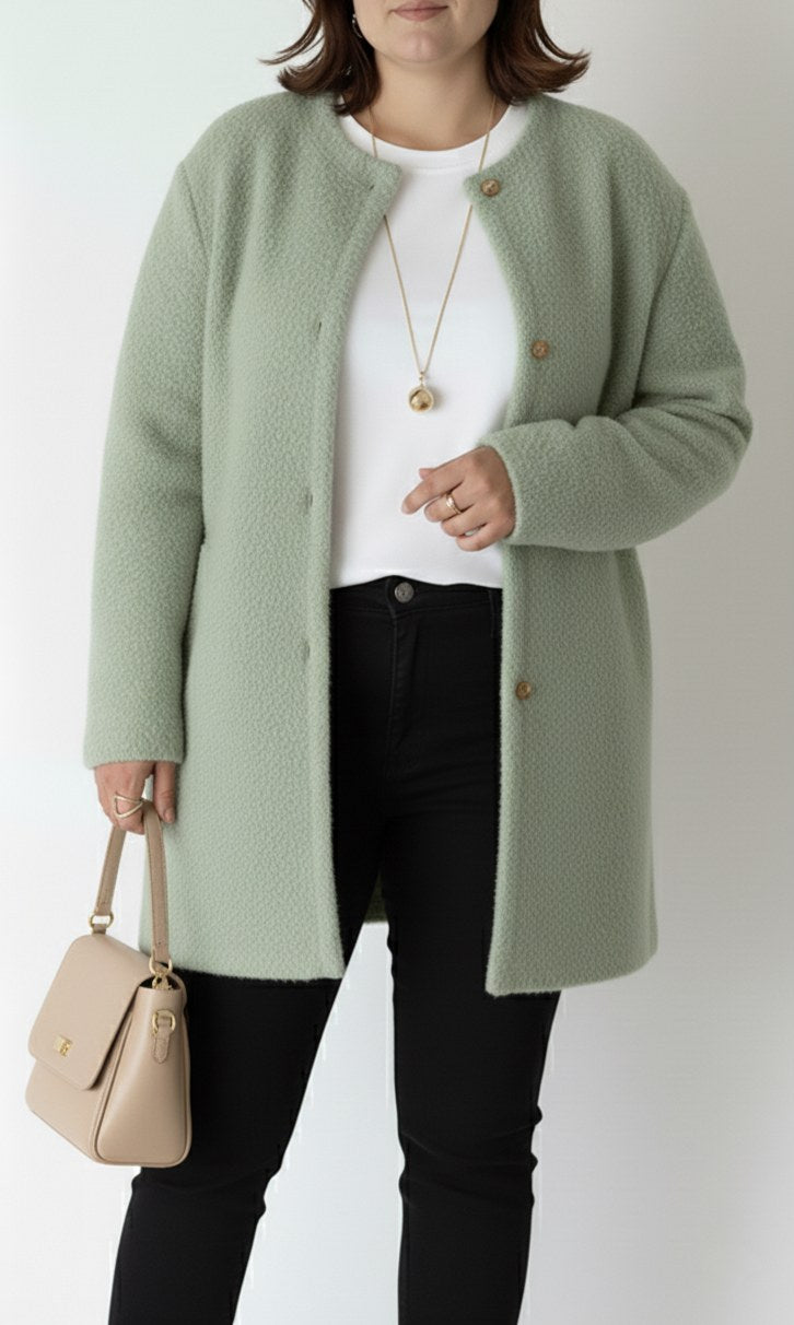 Lia Elegant Knit Cardigan in Green