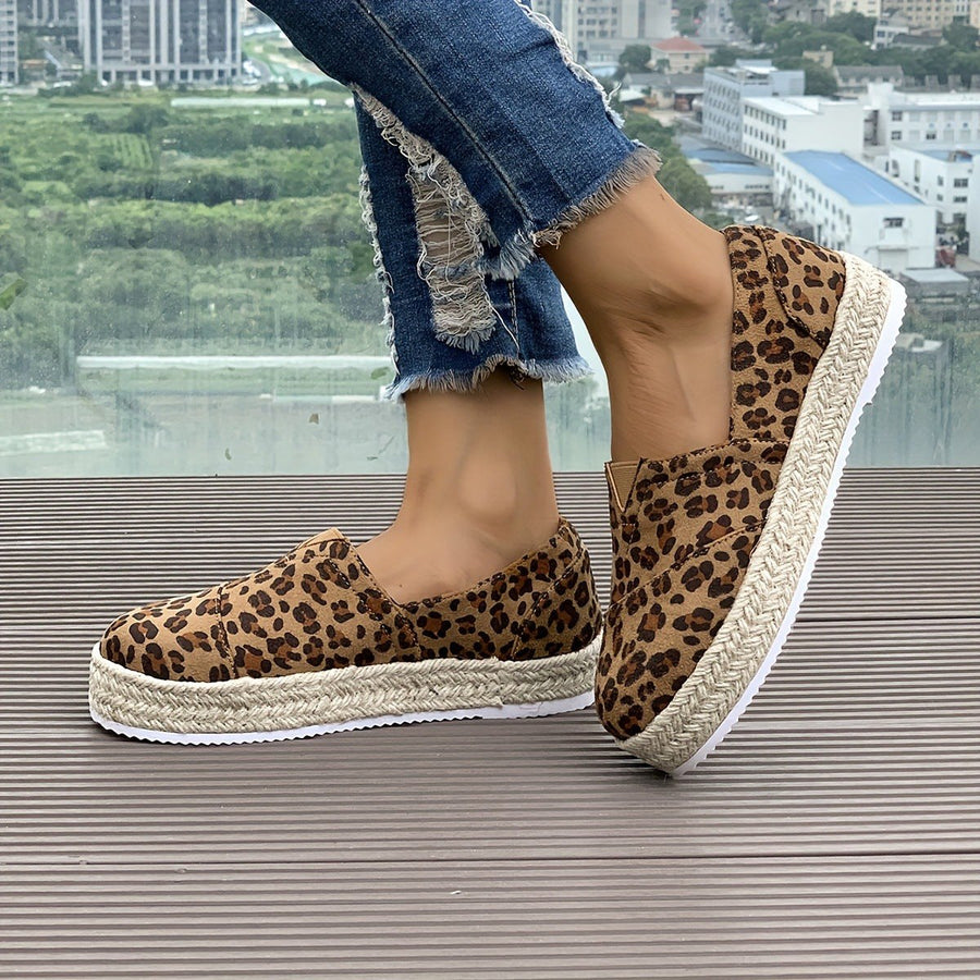 Lia Linen Shoes in Leopard
