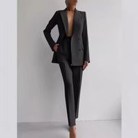 Lila Elegant Blazer with Fitted in Black