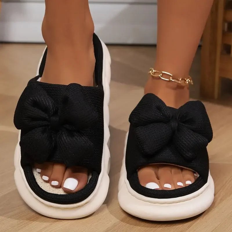 Lilo Bow Slides in Black
