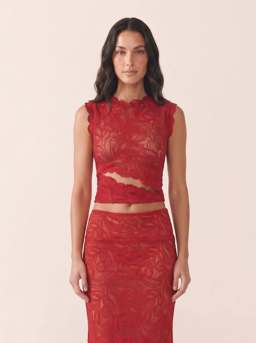 Lina Red 2