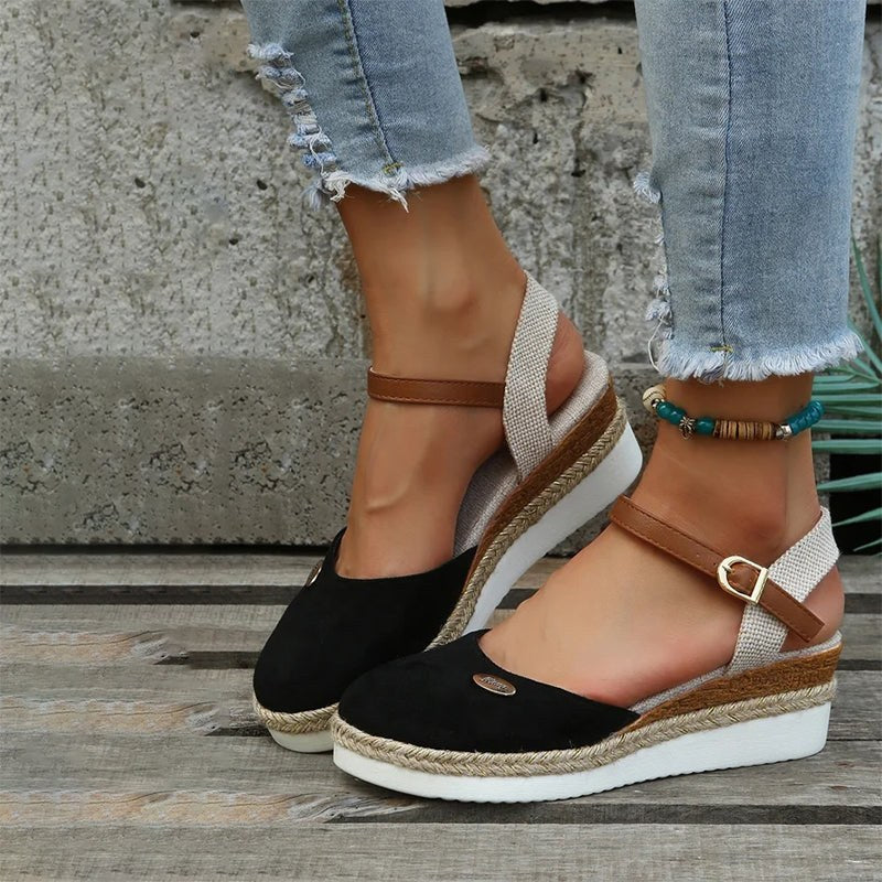 Linnea Vintage Sandals
