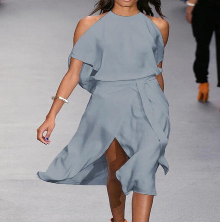 Lisette Elegant Maxi Dress in Grey