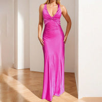 Liv Elegant Maxi Dress with V-Neck in Fuchsia