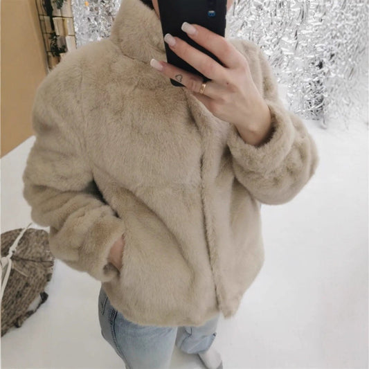 Livia Jacket with Side Pockets and Pockets
