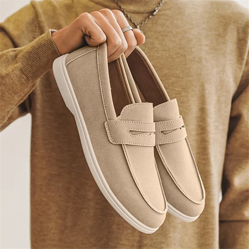 London Penny Loafer in Beige