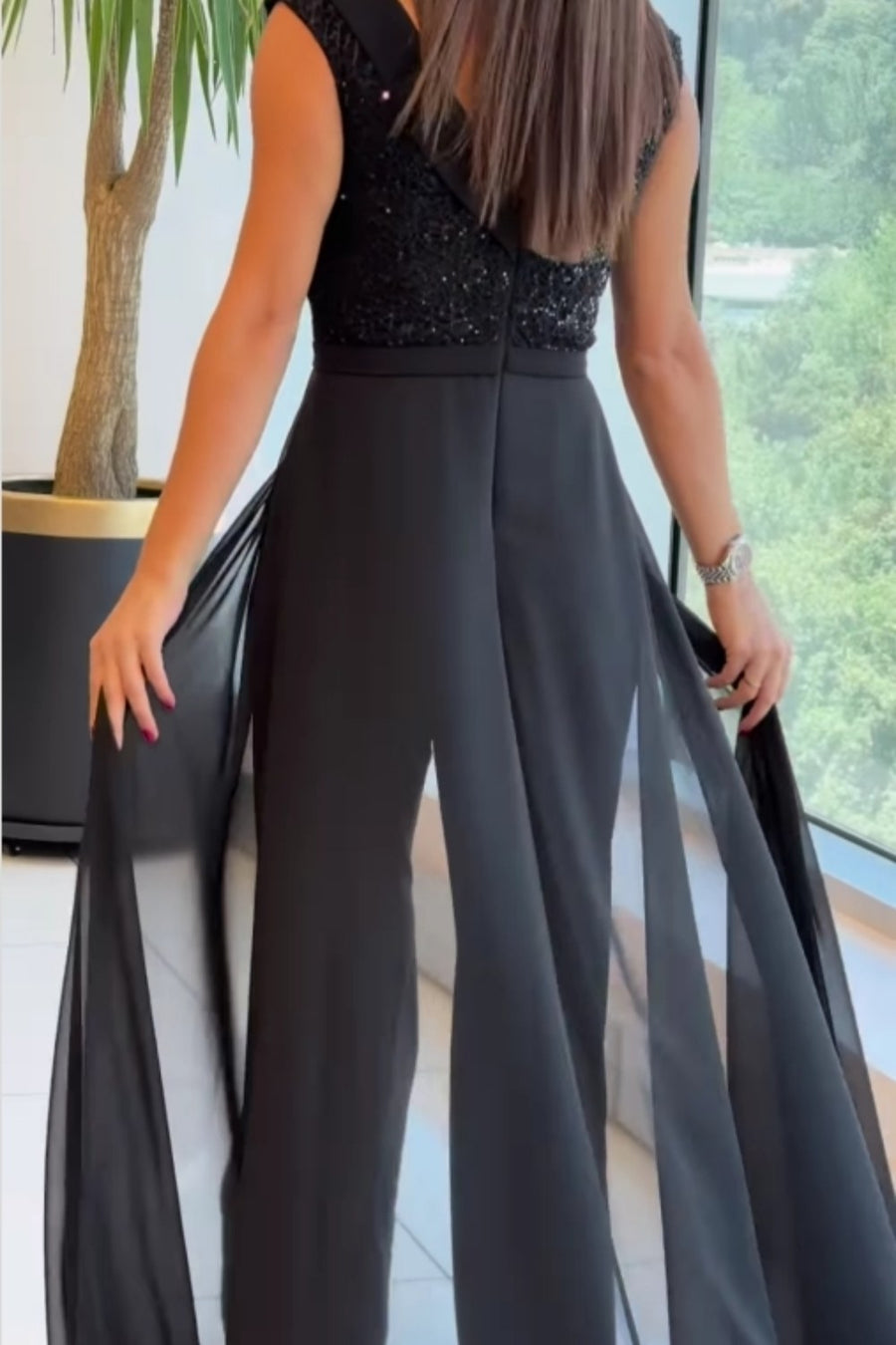 Loretta™ Crew-Neck Textured-Panel Jumpsuit in Black