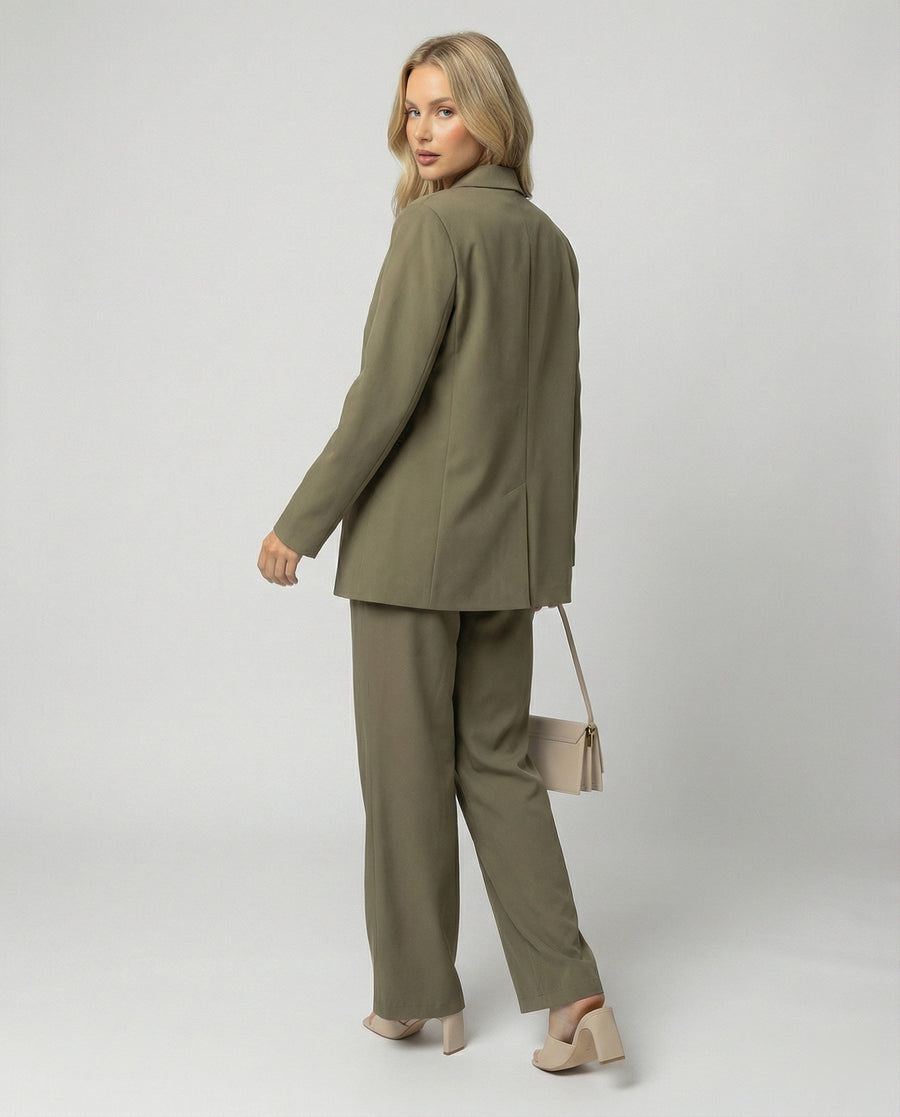 Lotte Elegant Blazer in Olive Green