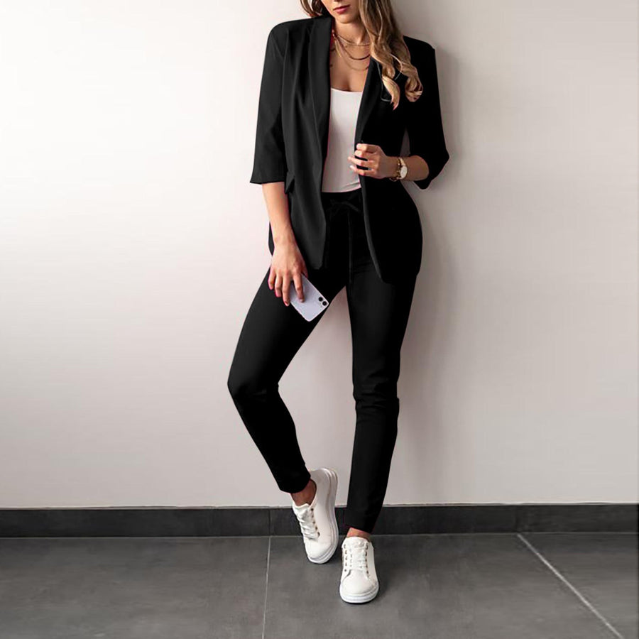 Louisa Elegant Blazer with Fitted in Black