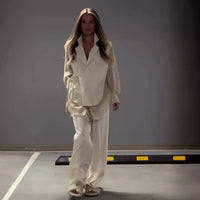 Lucia Elegant Blazer in Cremig White