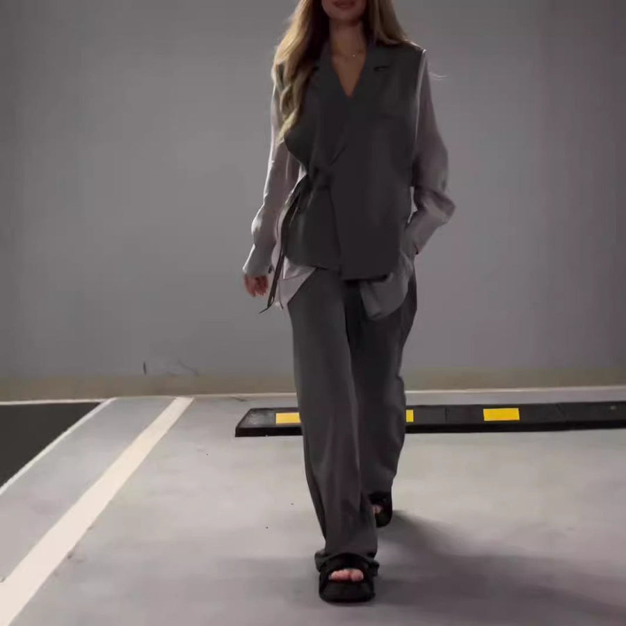 Lucia Elegant Blazer in Grey