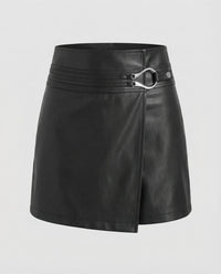 Lucia Shorts in Black
