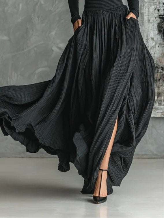 Lucy™ Turtleneck & Pleated Skirt Set in Black