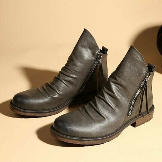 Ludwig Casual Boots in Grey