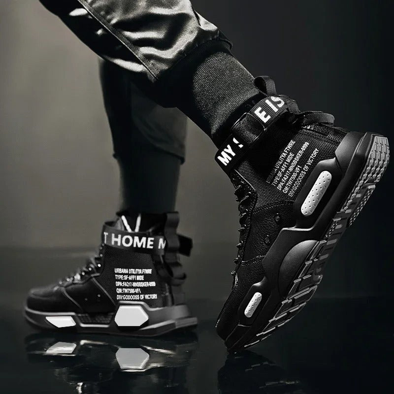 Luuk Shoes in Black