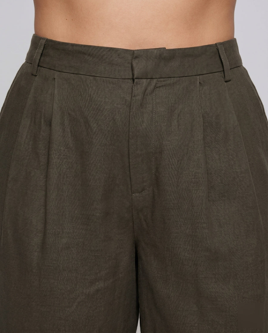 Lyra Airy Linen Shorts