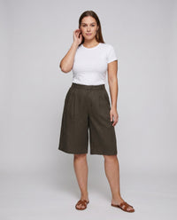 Lyra Airy Linen Shorts