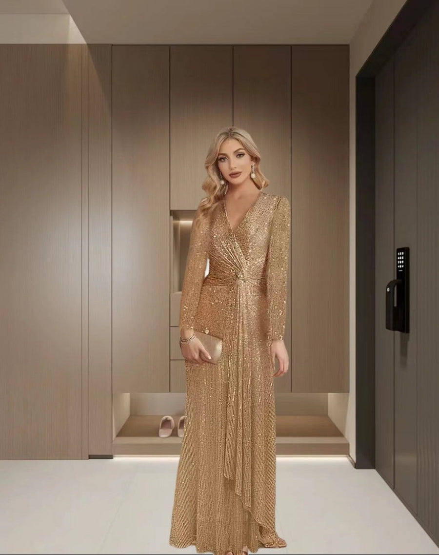 Lyra Elegant Evening Dress in Gold