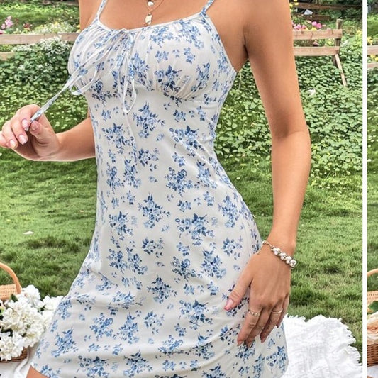 🌼3/15🌼 Blue and white floral summer dress