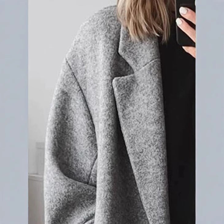 Mabel Elegant Coat with Oversized