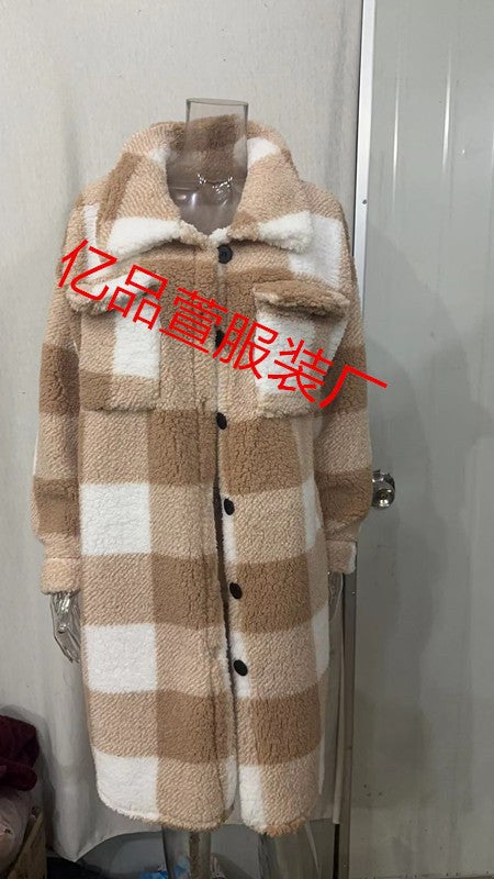 Mae Coat with Button Front in N/A