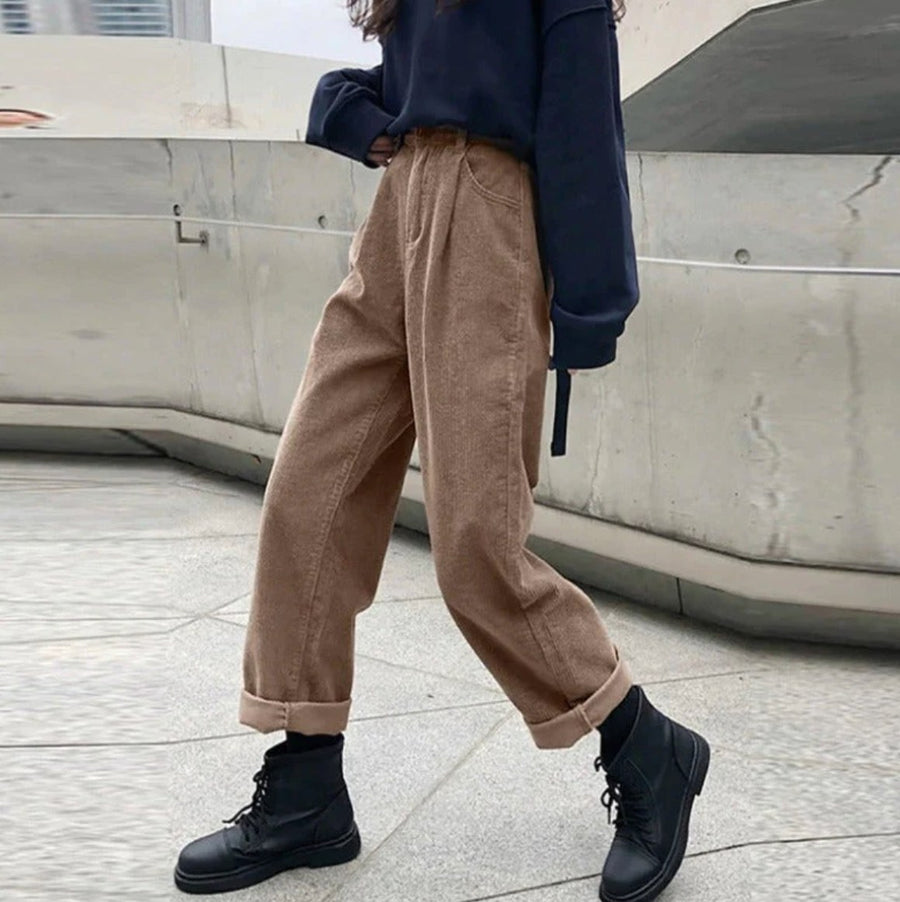 Magnus Casual Corduroy Trousers in Taupe
