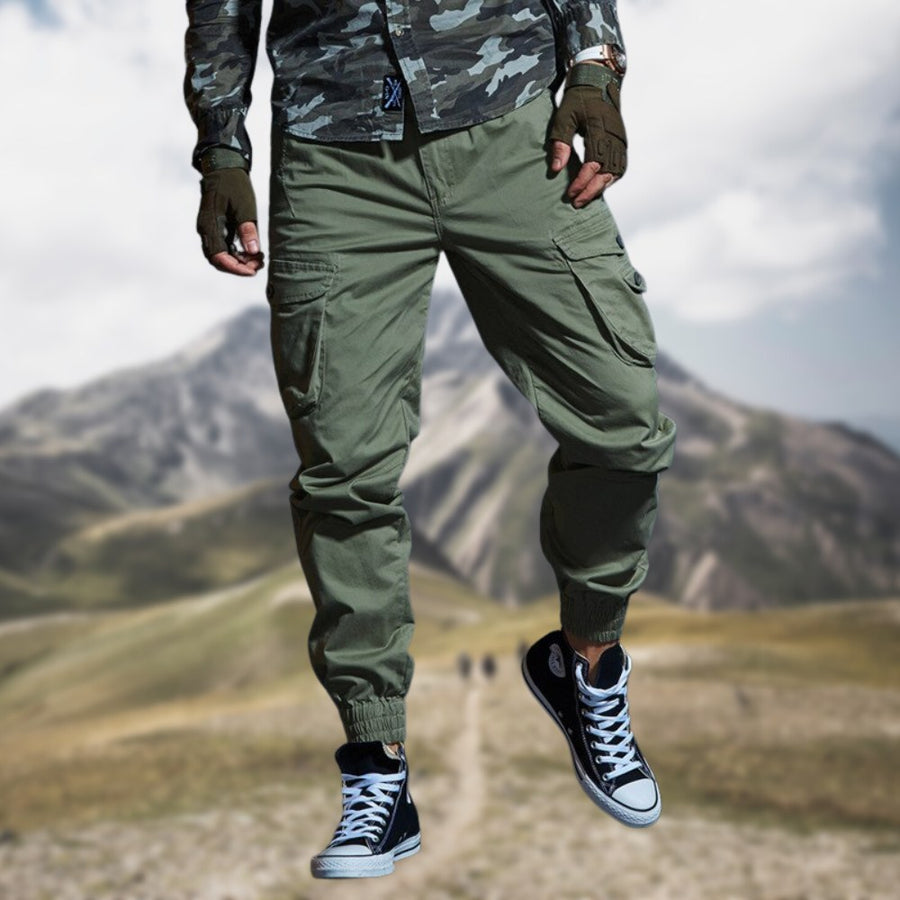 Magnus Trousers in Green