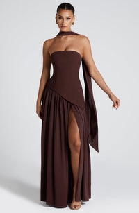 Jessy Maxi Dress in Brown