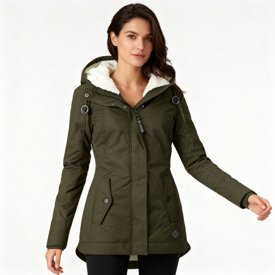 Maren Warm Jacket with Hood in Green