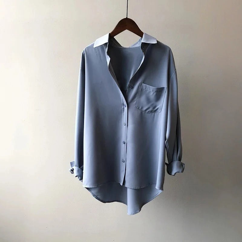 Marlowe Women's Long Sleeve Button-Up Blouse in Blue