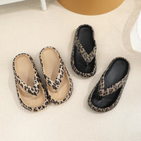 Marsa Cloud Foam Sandals in Black/White