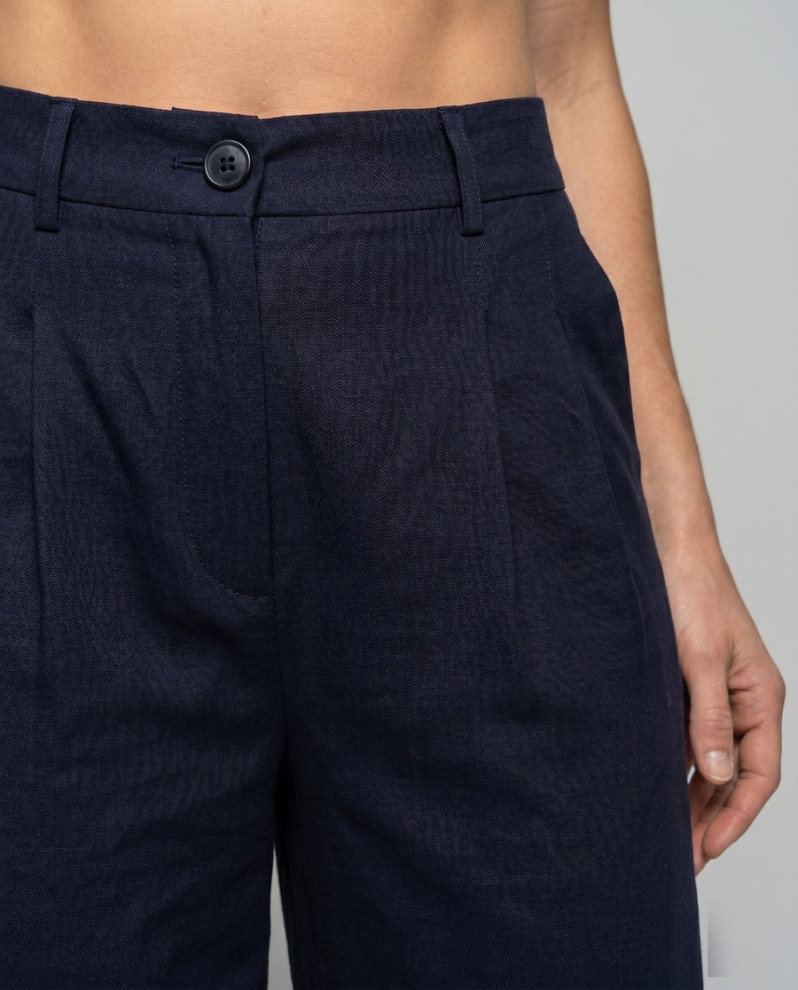 Marta Elegant Linen Trousers with Pleated